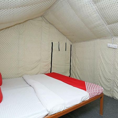 Oyo 23439 Tapovan Heights Camp & Resort Narendra Nagar Exteriör bild