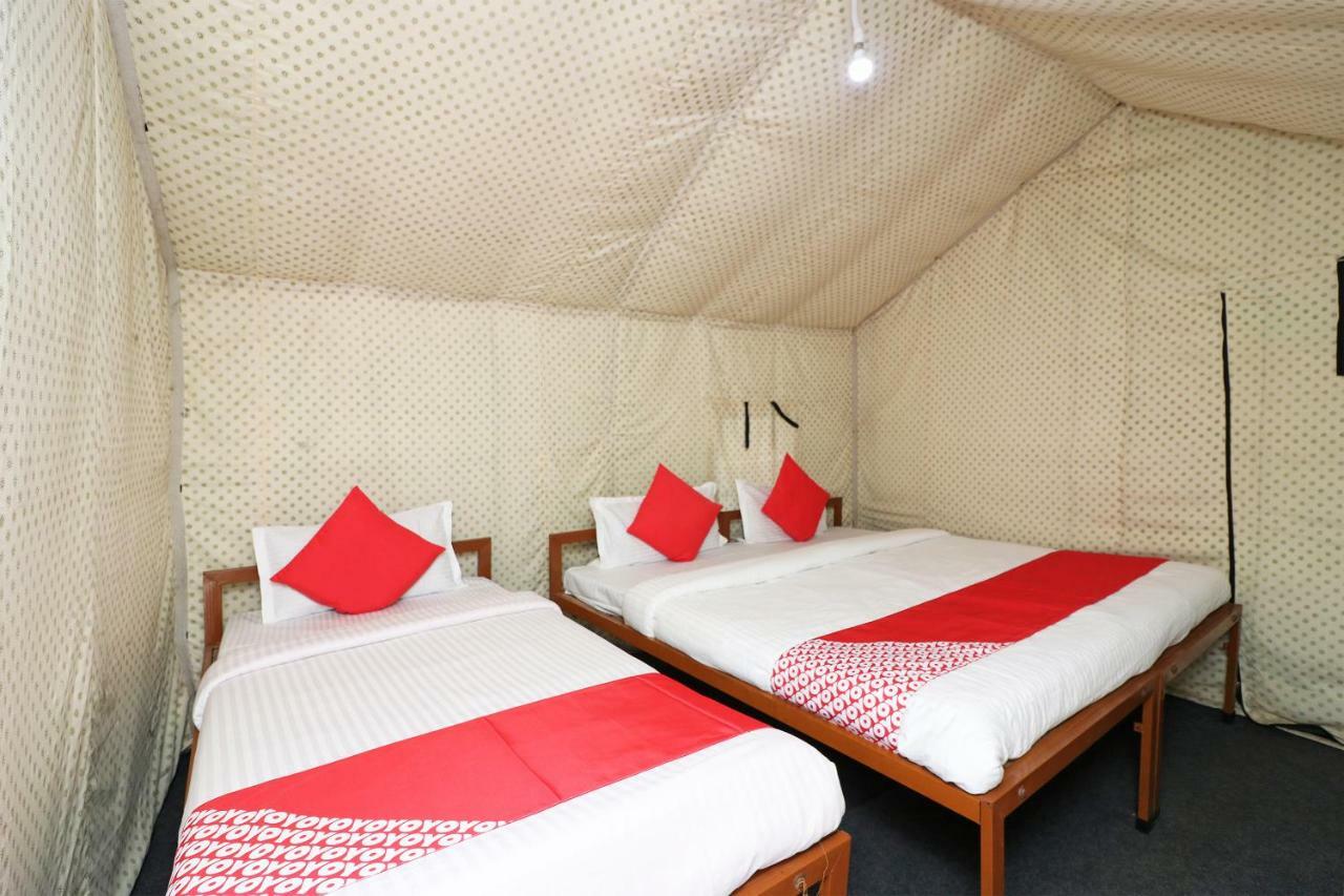 Oyo 23439 Tapovan Heights Camp & Resort Narendra Nagar Exteriör bild