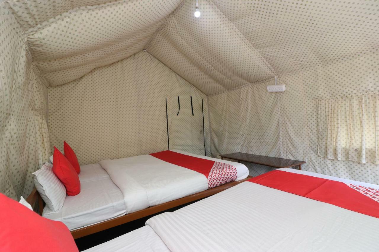 Oyo 23439 Tapovan Heights Camp & Resort Narendra Nagar Exteriör bild